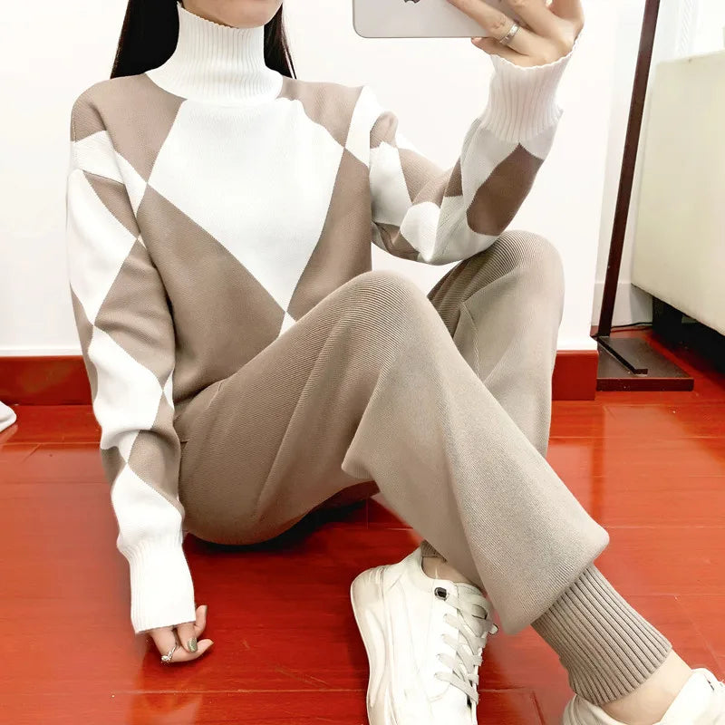 Zoe™ - 2 Piece Stylish Set of Sweater and Pants