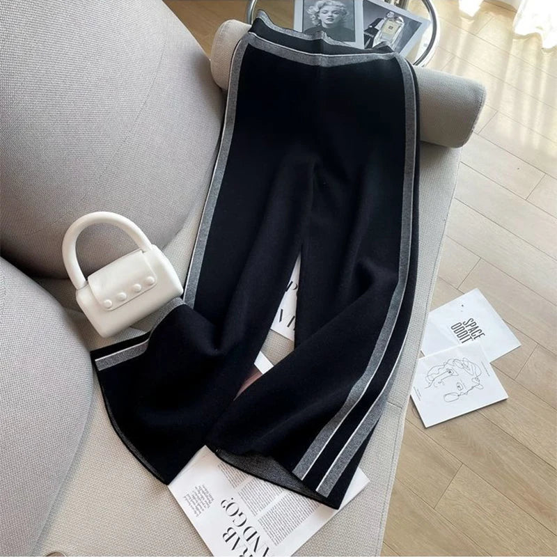 Aubrey™ - Comfortable Loose Striped Long Sleeved Tracksuit Set