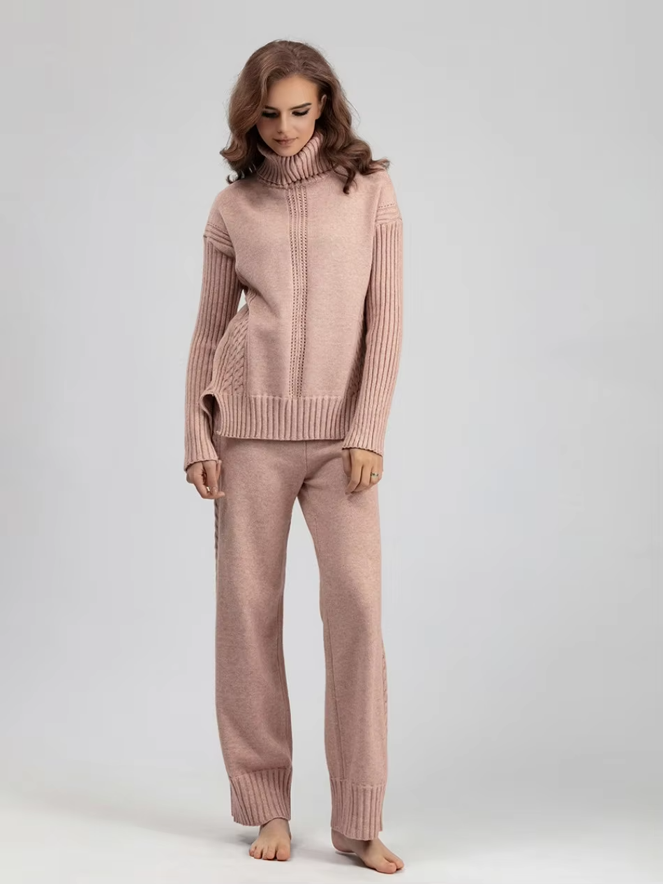 Scarlett™ - Stylish High-Neck Pullover Knitted Set