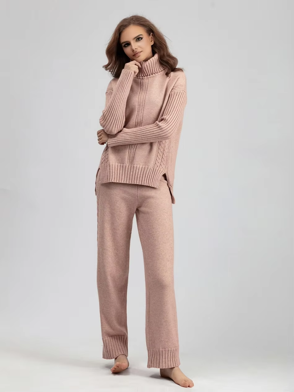 Scarlett™ - Stylish High-Neck Pullover Knitted Set