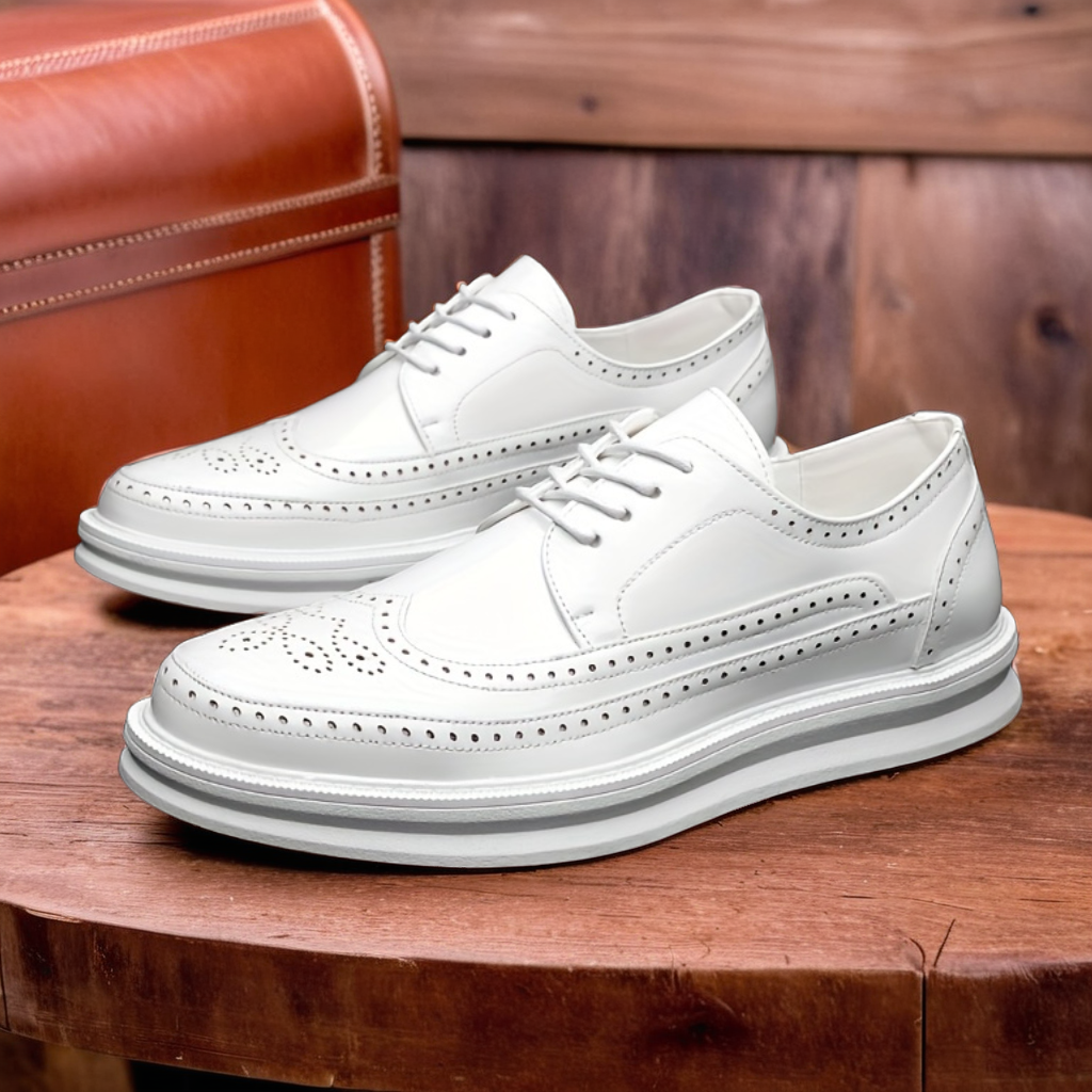 Hendrix Wingtip Brogue Lace-Up Shoes